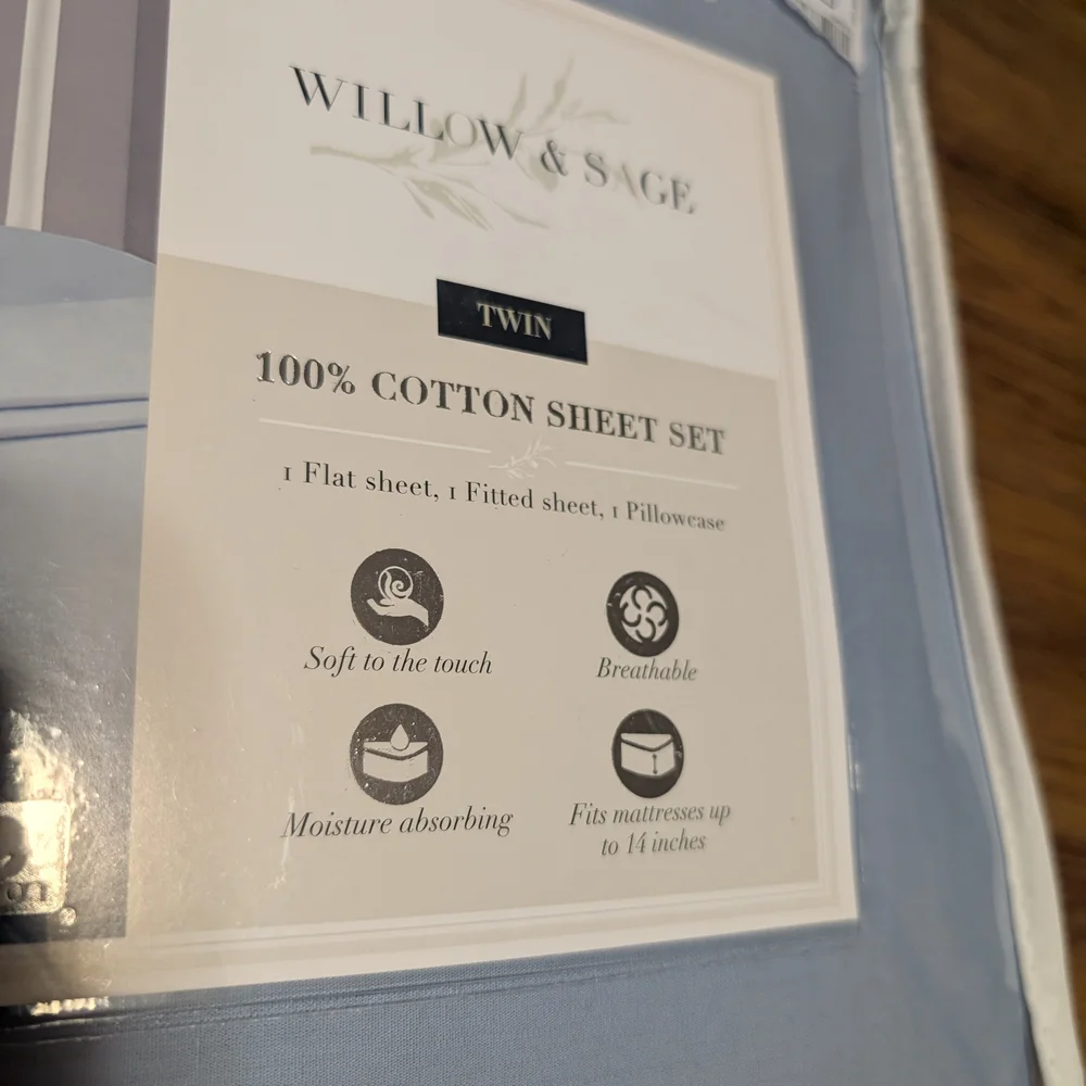 New 100% Cotton Willow & Sage Light Blue Twin Sheet Set - Picture 3 of 4